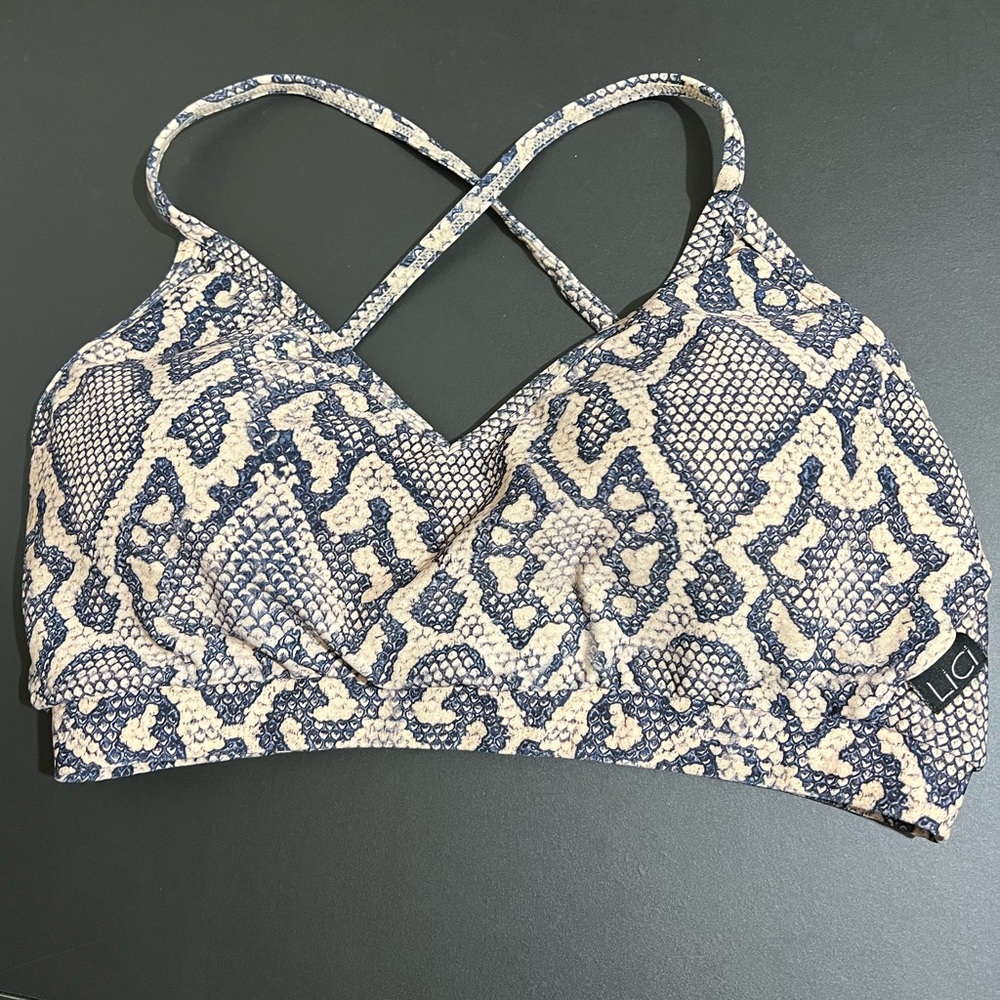 Lici Fit Sport Bra Size M